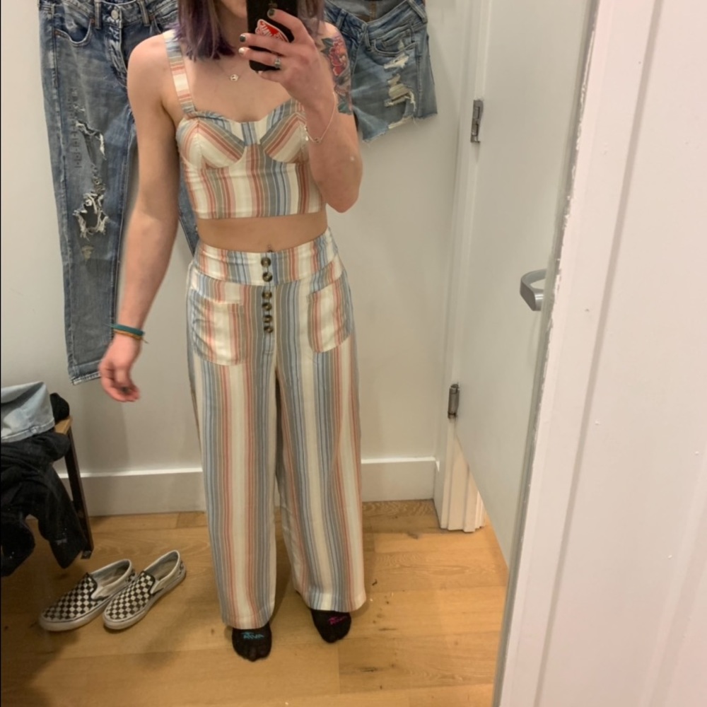 American eagle high waisted pants